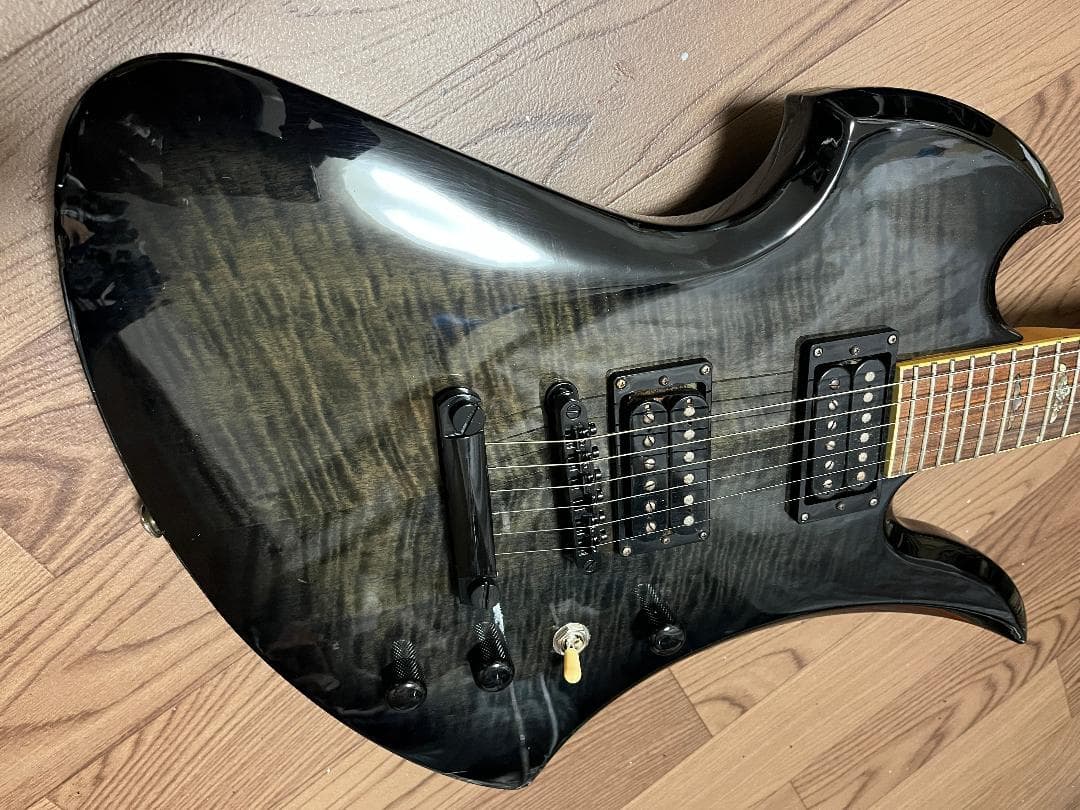B.C.RICH モッキンバード ギター Mockingbird　虎目ブラック