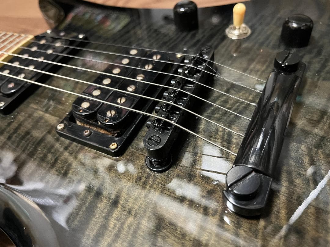 B.C.RICH モッキンバード ギター Mockingbird　虎目ブラック