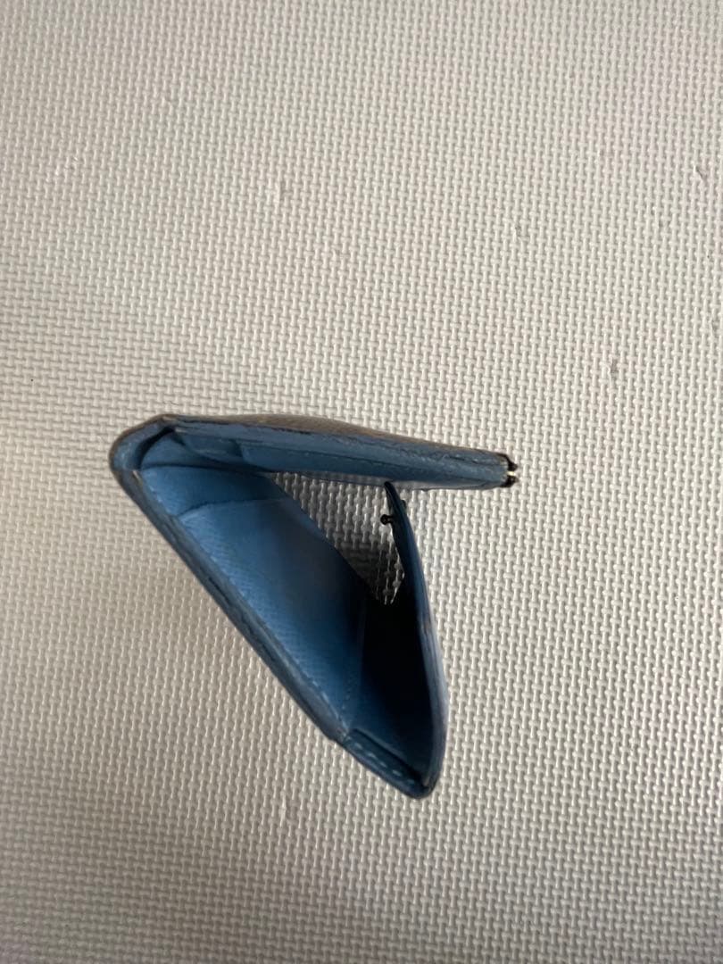 ルイヴィトン　ポルトフォイユ・ゾエ コンパクト ウォレット三つ折り財布