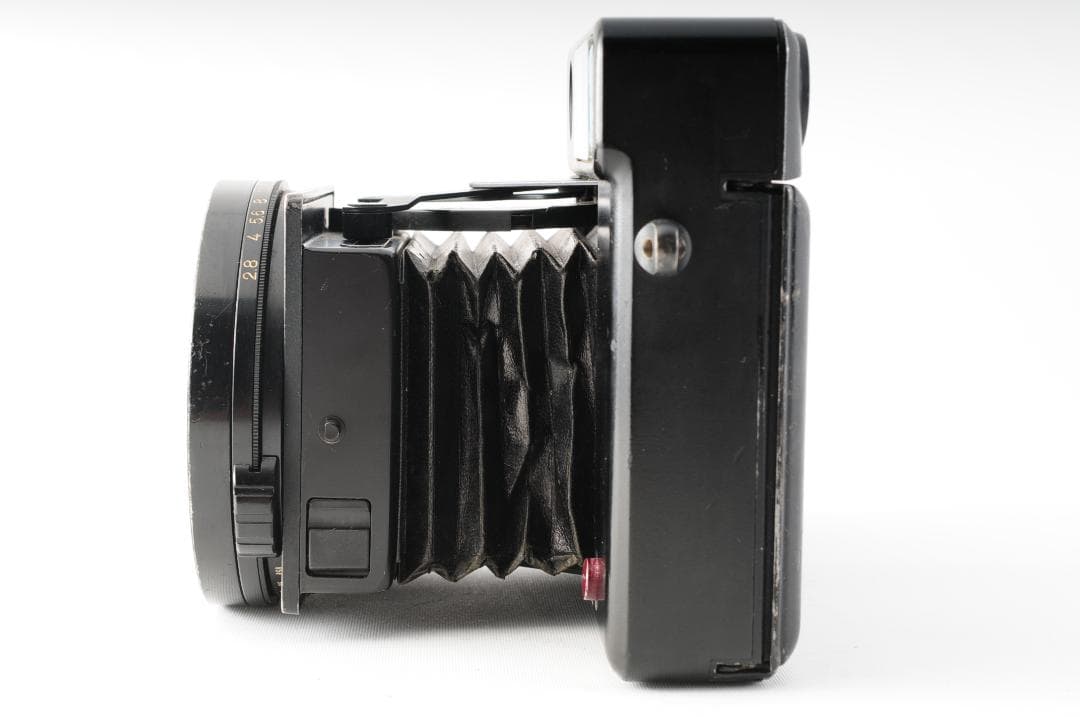 フィルムカメラ PLAUBEL makina 67 +NIKKOR 80mm F2.8 #718