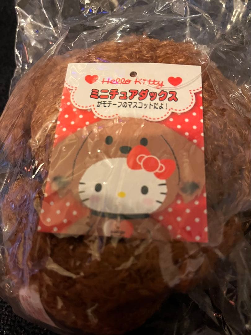希少品ハローキティ ミニチュアダックスチワワマスコット 2点セット