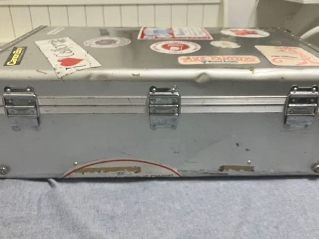 サ*リ様 ジュラルミン製スーツケース　アルミ合金　レア　ビンテージ