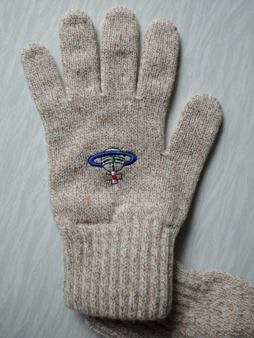 ヴィヴィアンウエストウッド メンズ カラーオーブ刺繍手袋 ベージュ