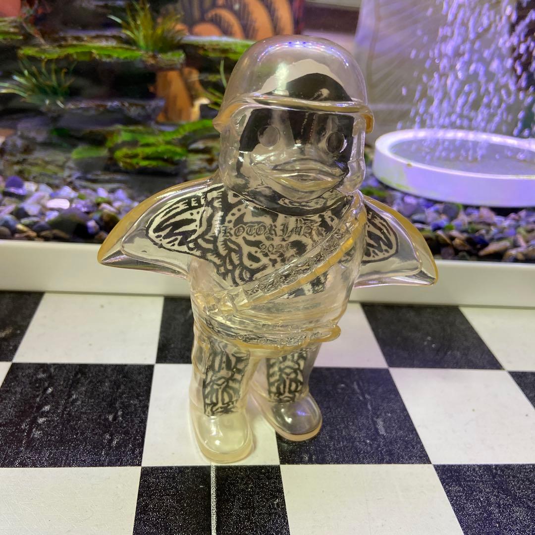 イルカアーミー フィギュア カラフル