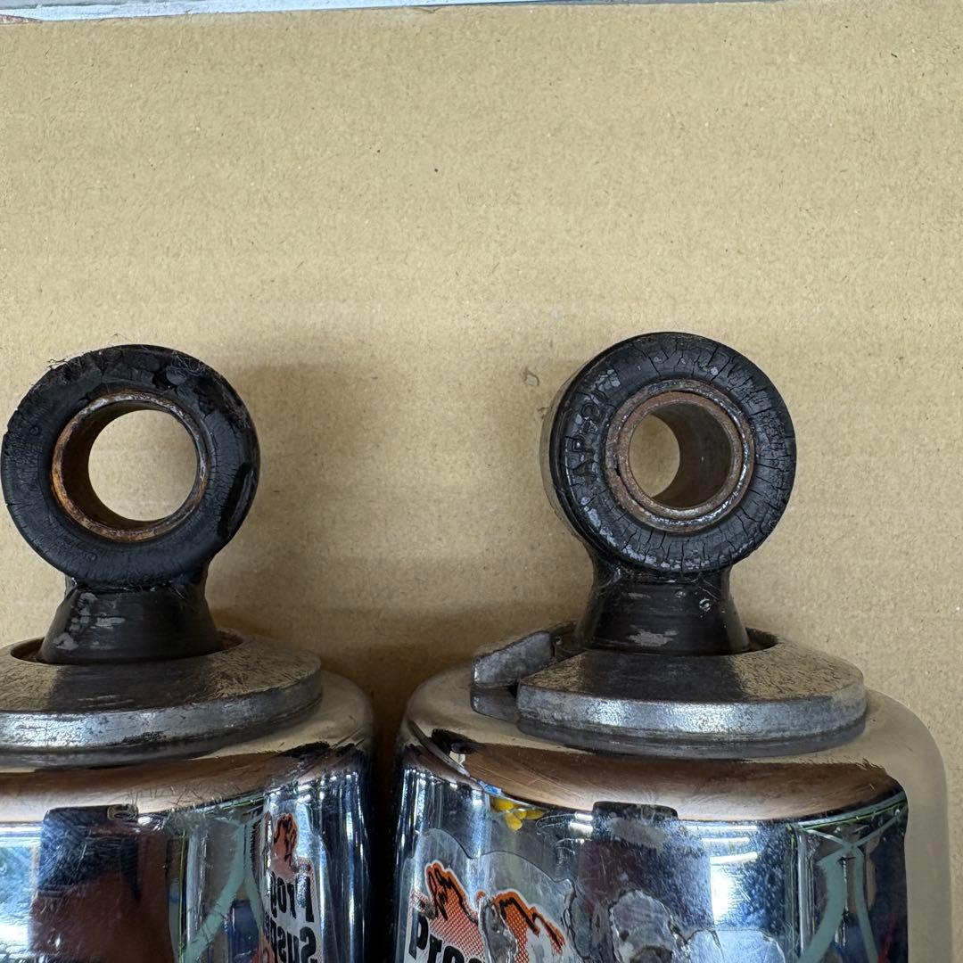 プログレッシブサスペンション リアショック ショベル