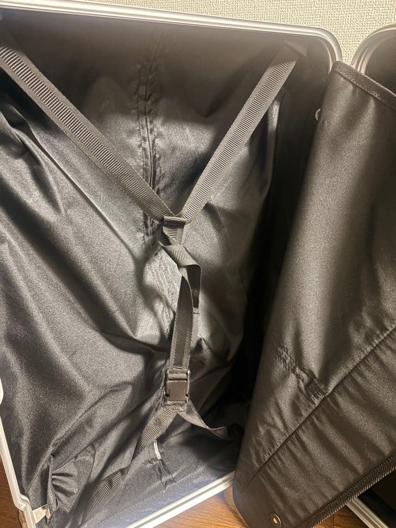 【最終値下げ】メルセデスベンツ アルミスーツケース 65L 非売品