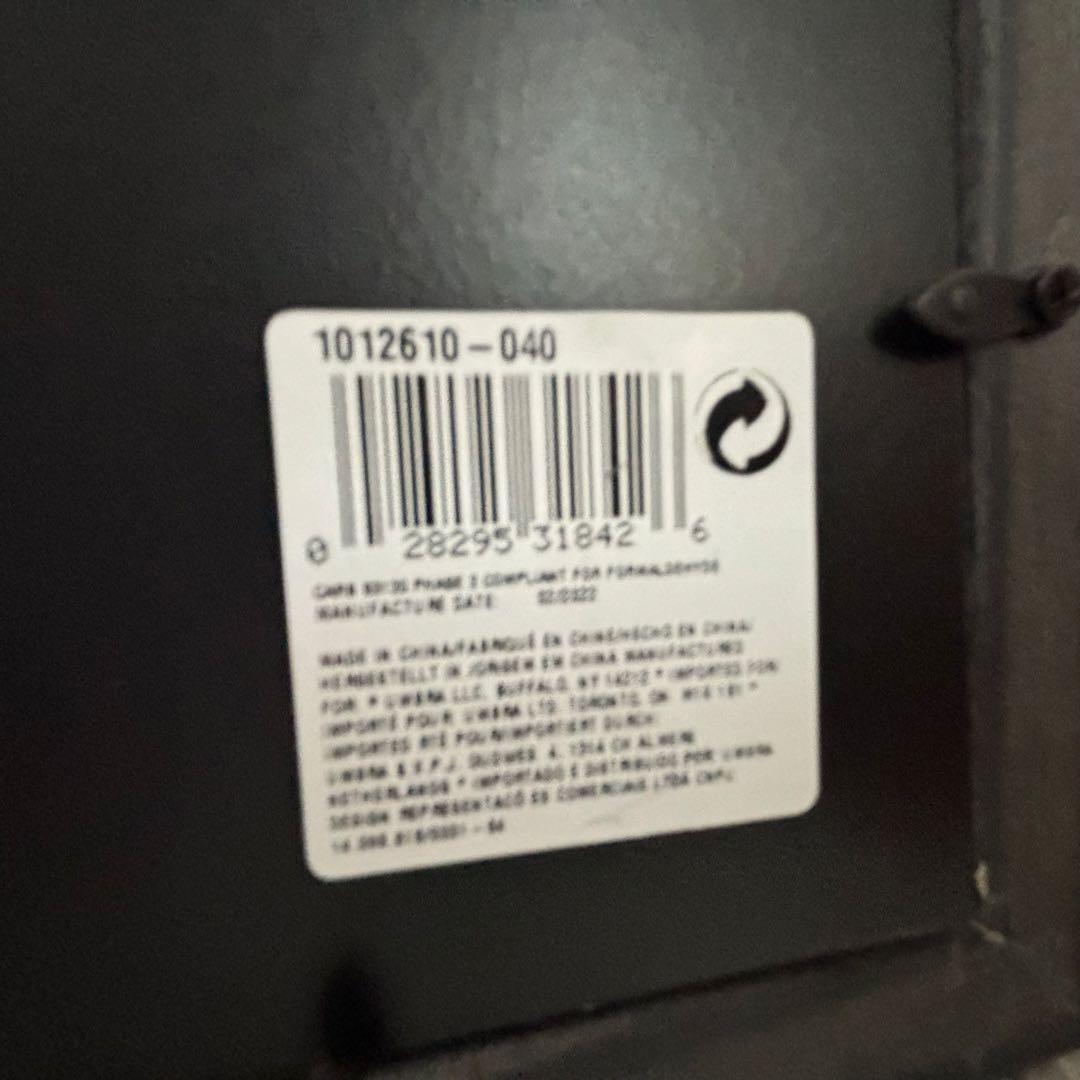 umbra TFRAME Tシャツ フレーム ブラック Lサイズ　ディスプレイ