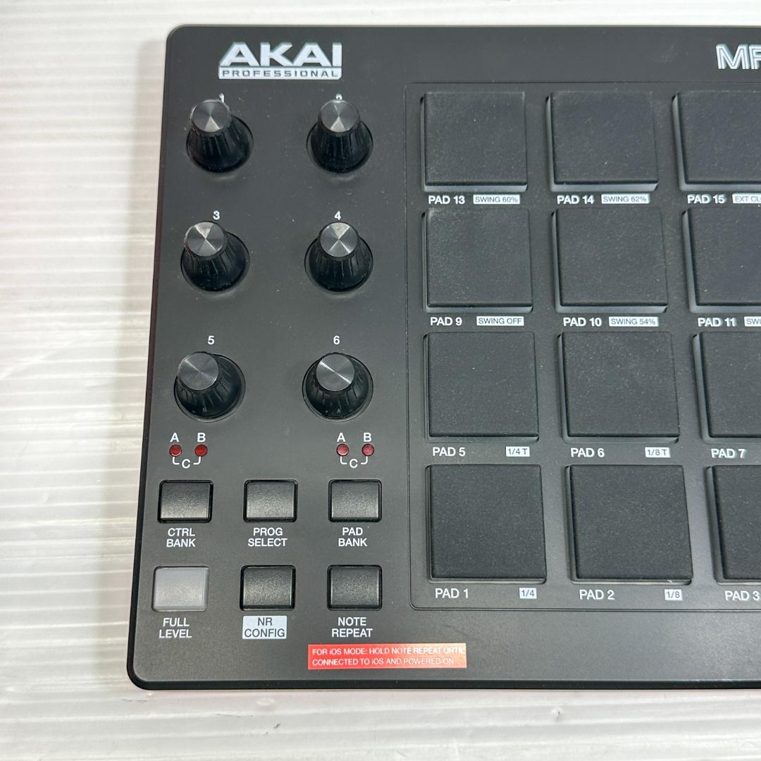 Akai Professional USB MIDIコントローラー MPD218