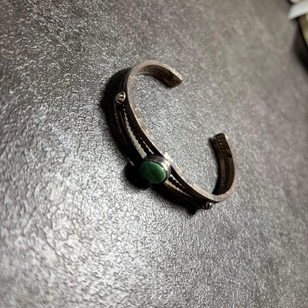 ターコイズ　バングル