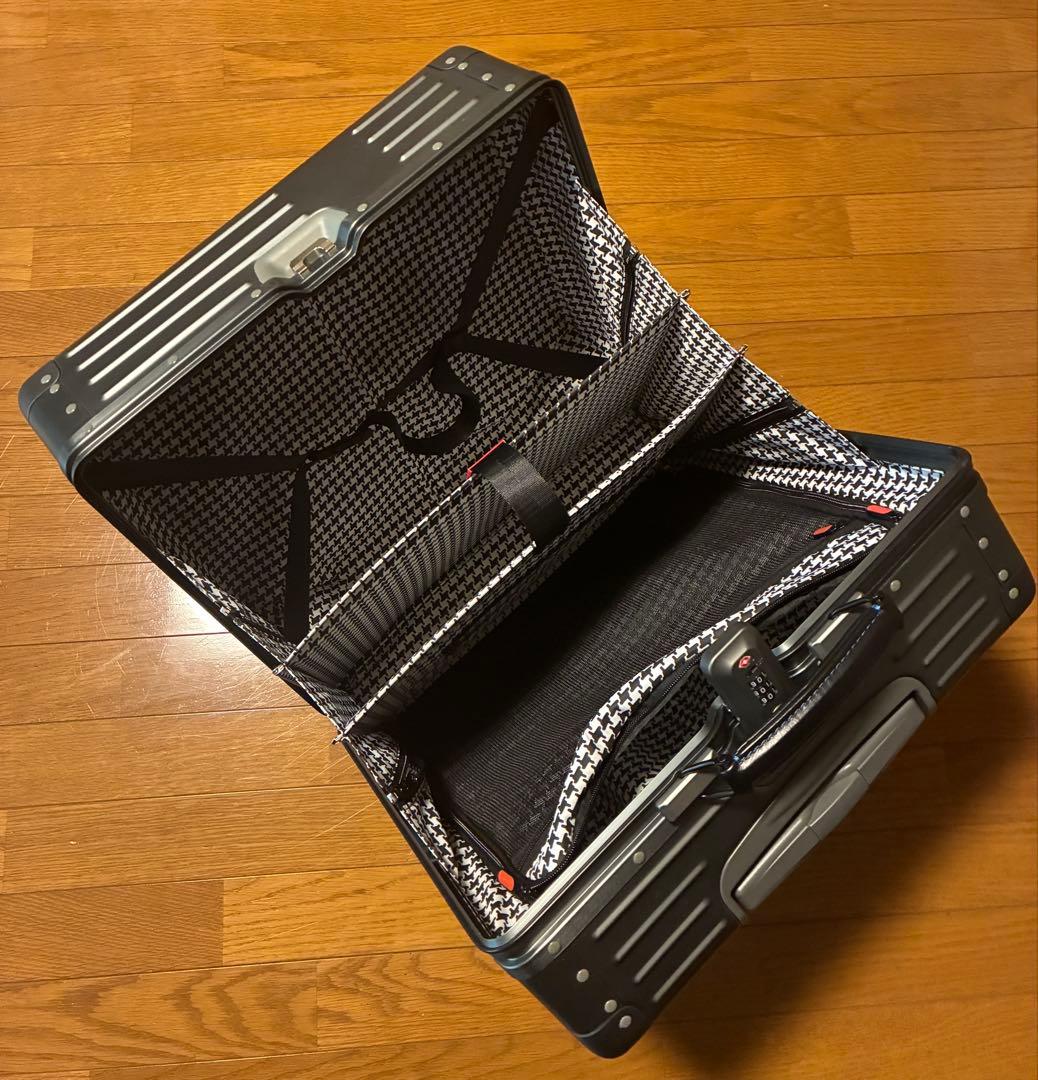 イノベーター スーツケース innovator inv1611 42L