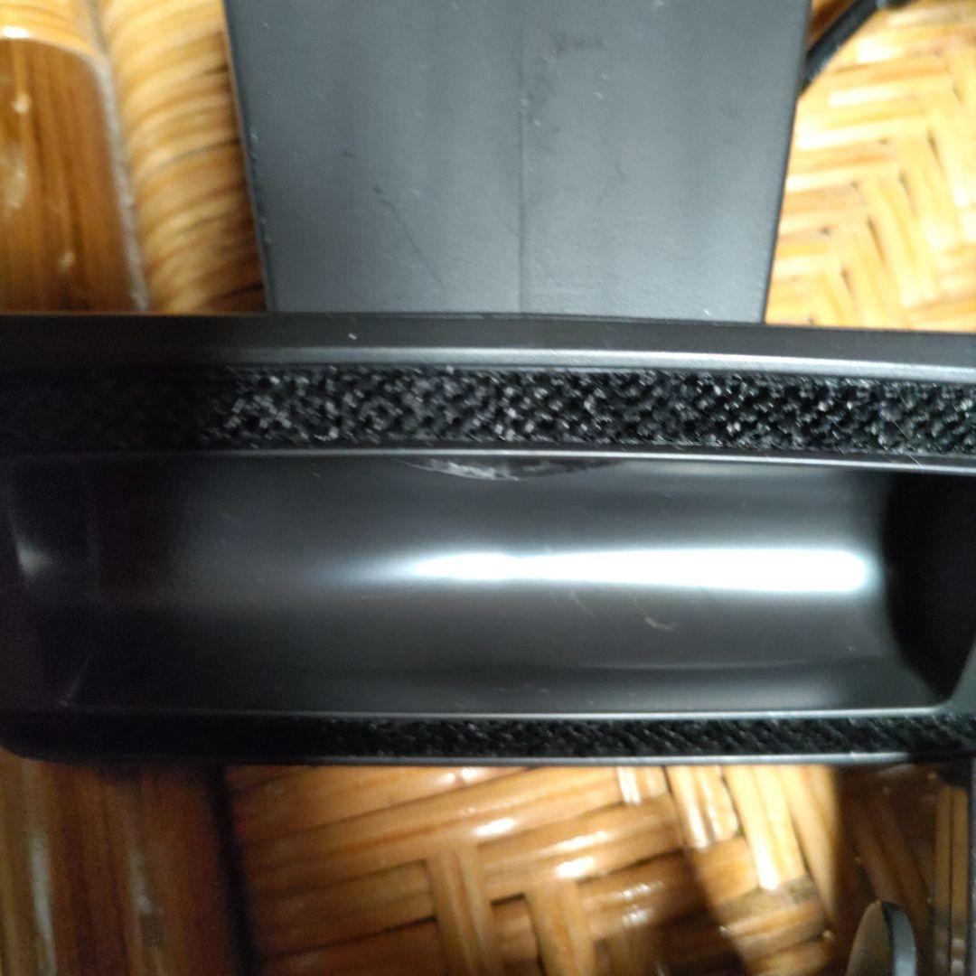 SHARK充電式ハンディクリーナー