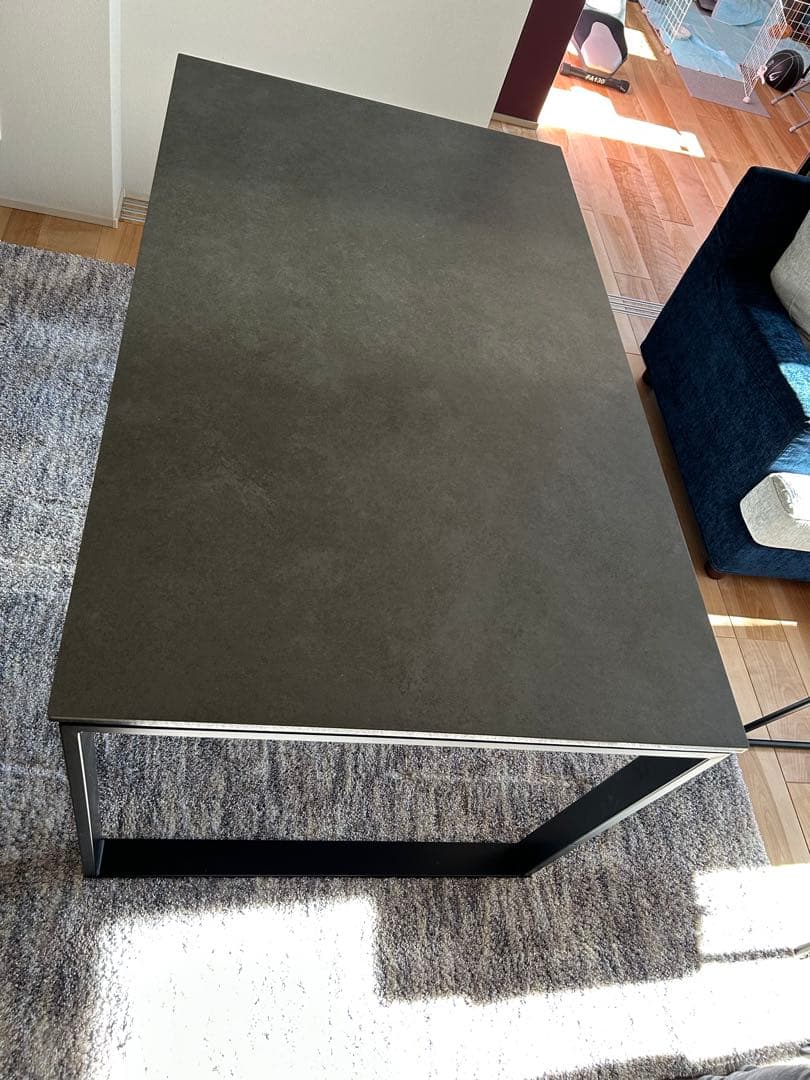 ニトリ　セラミック天板ダイニングテーブル ダークグレー