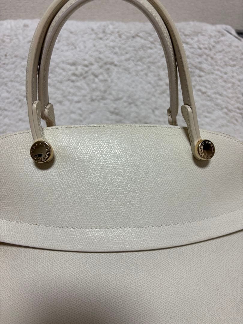 【美品】フルラ　パイパー　ハンド　ショルダーバッグ　オフホワイト