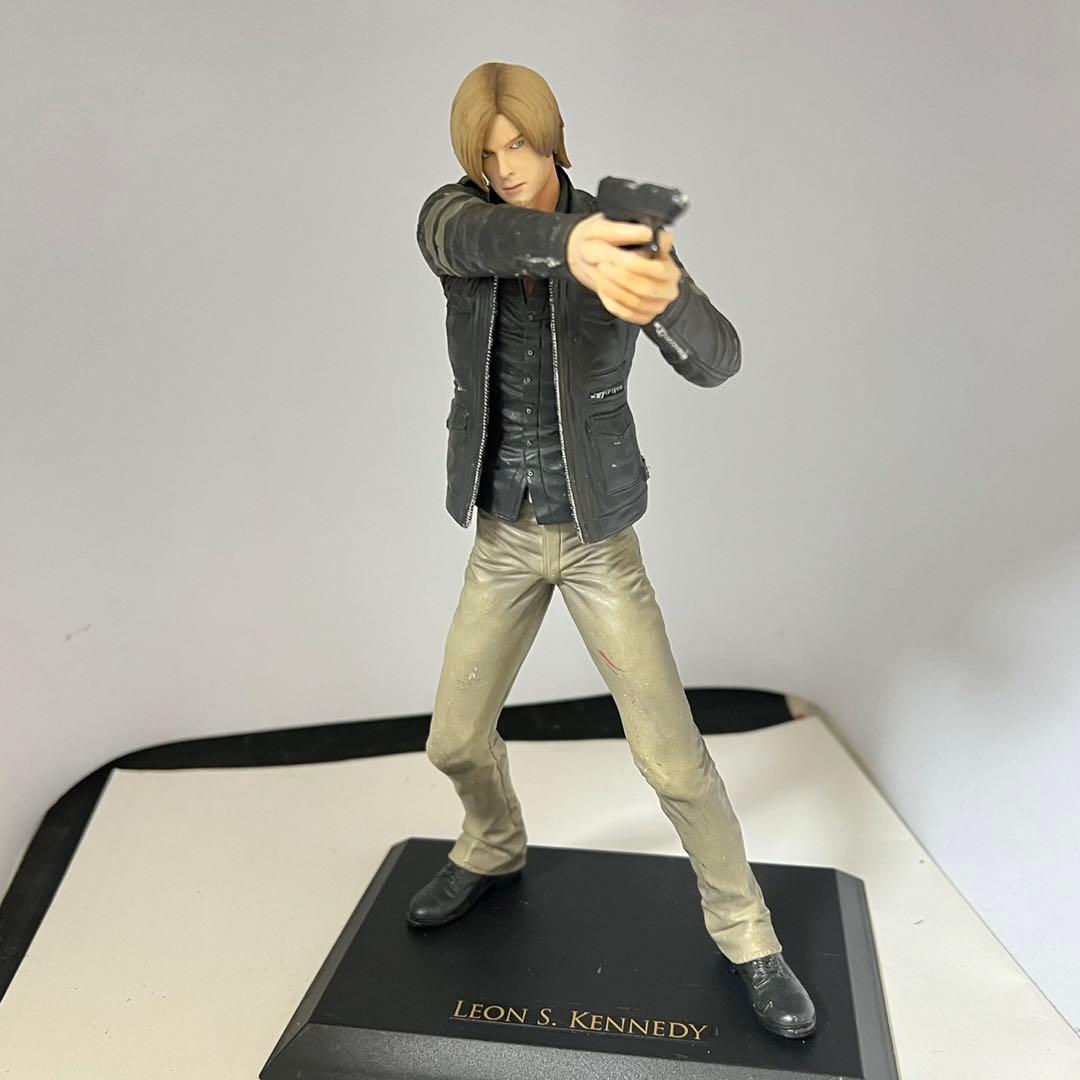 クリエイターズモデル バイオハザード6 レオン