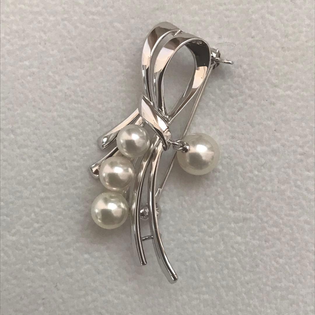 本日限定お値下げ【揺れるパール♡】ミキモト SVリボンモチーフ パール ブローチ