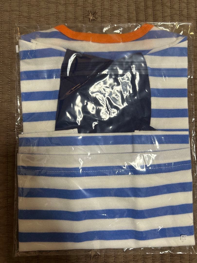 新品未使用　ファミリア　トップス　長袖　ボーダー