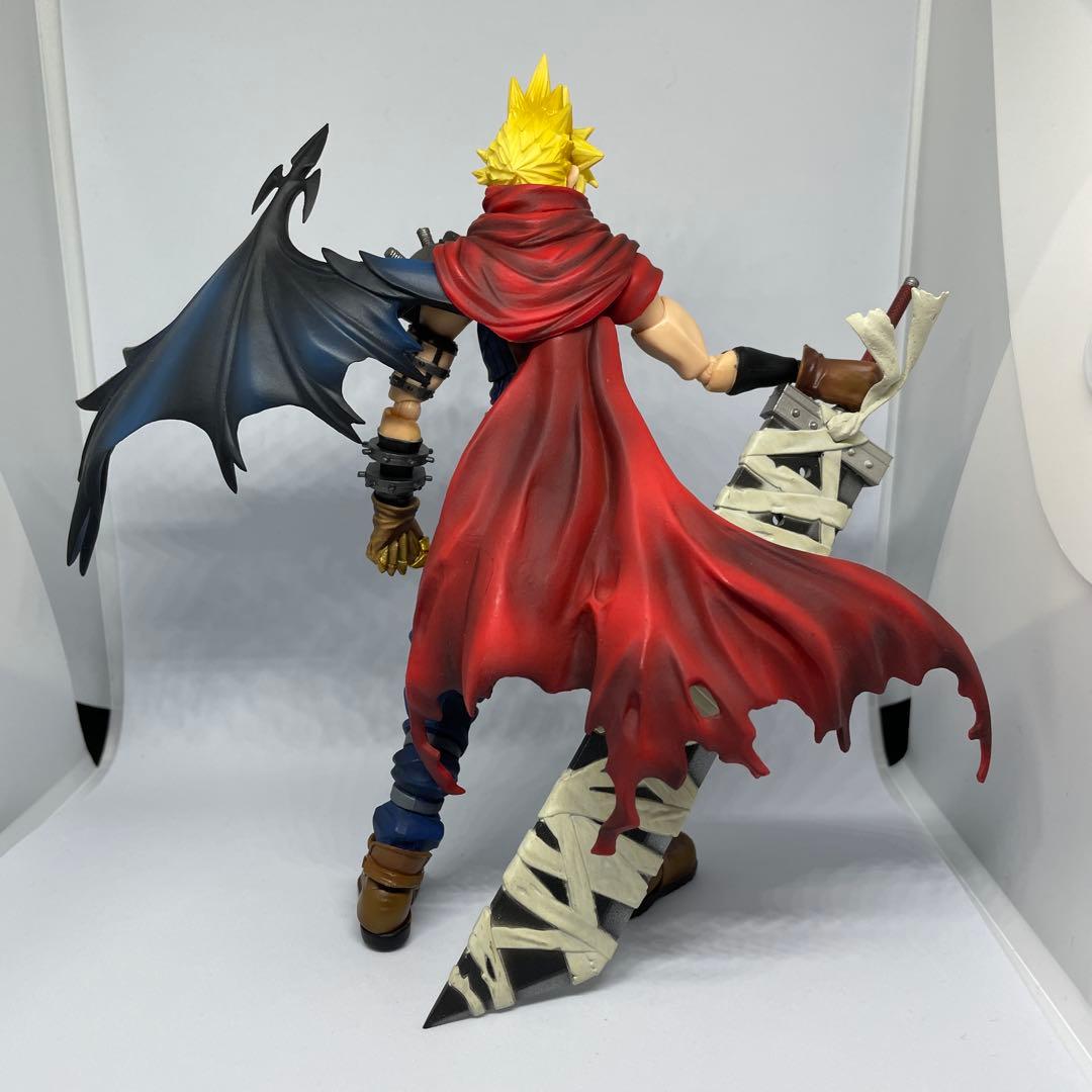 ブリングアーツ クラウド・ストライフ アナザーフォームVer. フィギュア