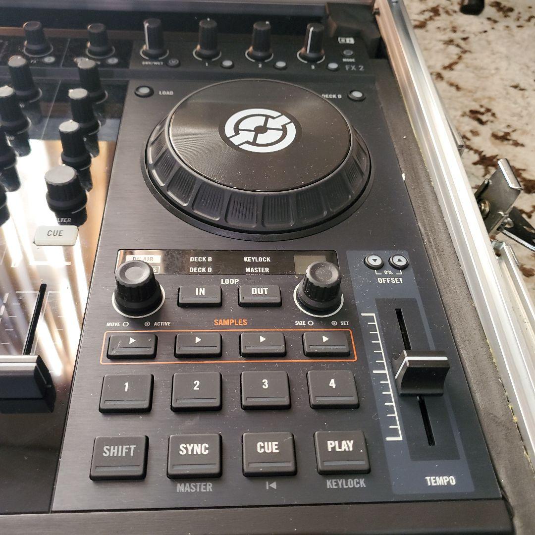 TRAKTOR KONTROL S4フライトケース付き KONTROL X1