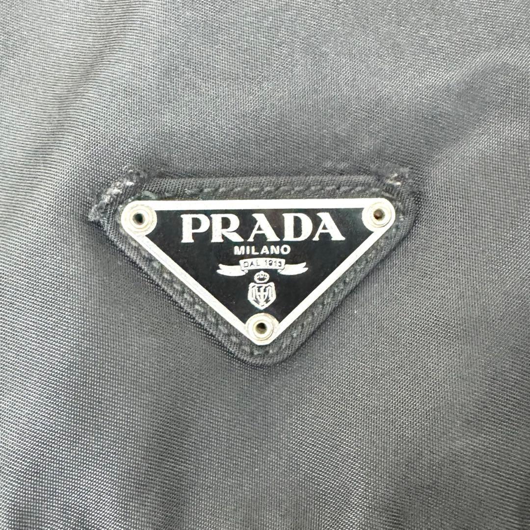 プラダ メッセンジャーバッグ ダブルポケット 黒 三角ロゴ BT1738