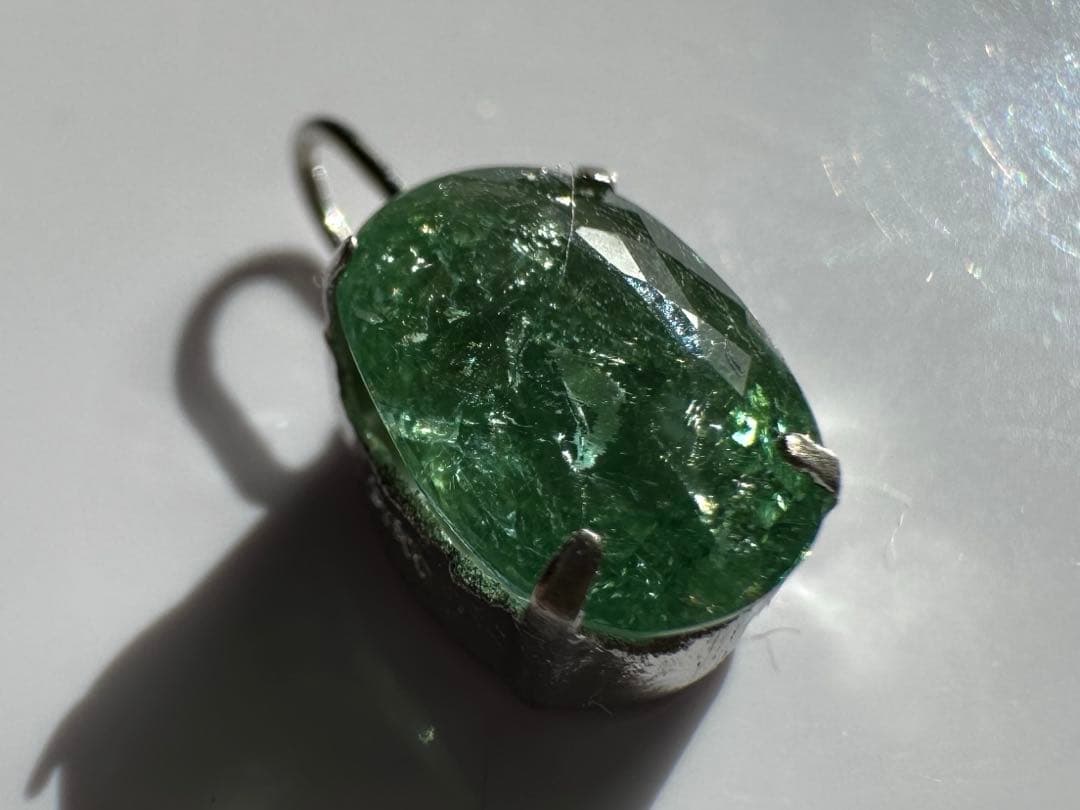 パライバトルマリンペンダントヘッド　モザンビーク産　1.56ct