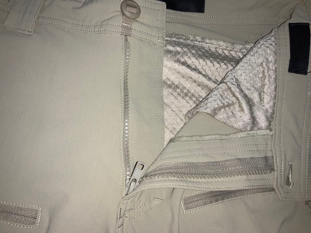 Beyond Clothing ソフトシェルカーゴパンツジッパーポケット付き