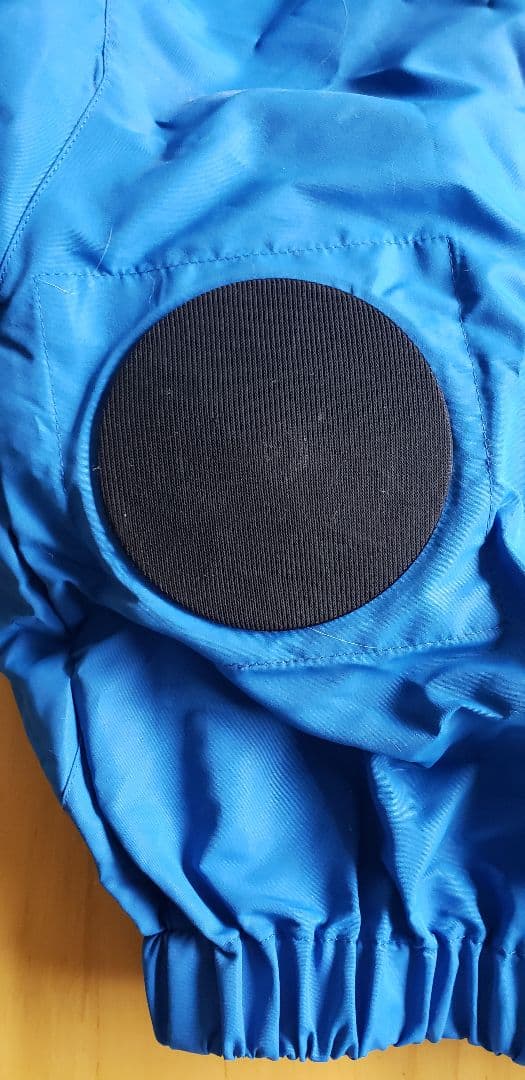 ワークマンウィンドコアファンベスト、モバイルバッテリーセット