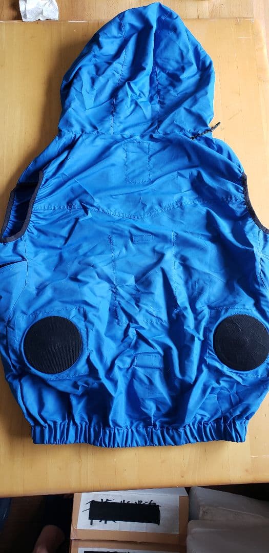 ワークマンウィンドコアファンベスト、モバイルバッテリーセット