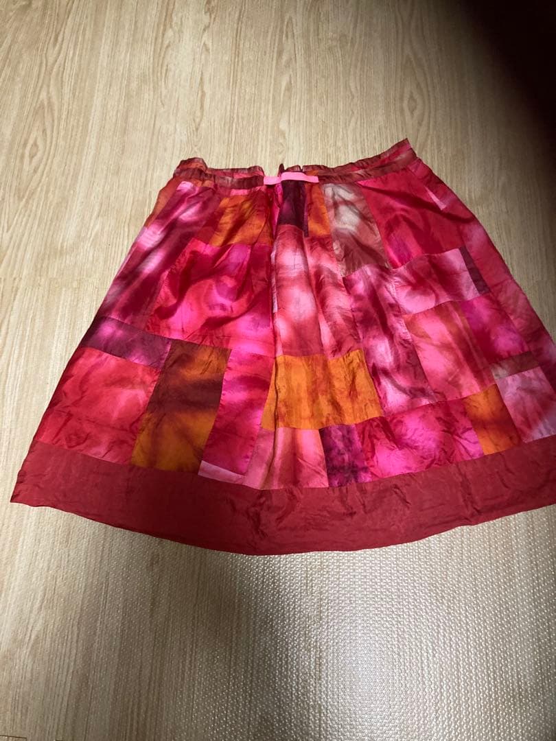dosa ドーサ パッチワーク　スカート　赤　シルク　膝丈　絹　裏地付き　ピンク
