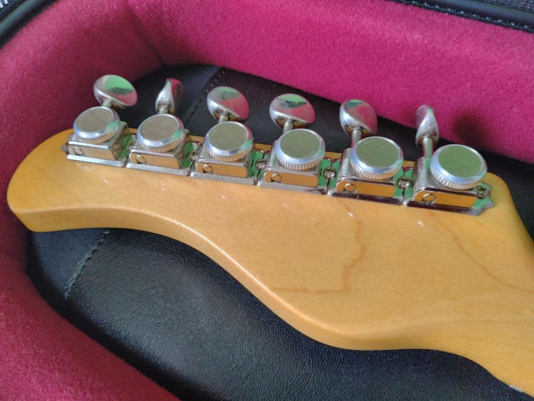 【たこ】combat guitars カスタムオーダーSTタイプ ストラト