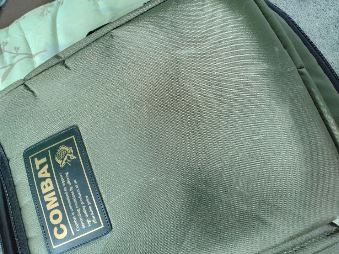 【たこ】combat guitars カスタムオーダーSTタイプ ストラト