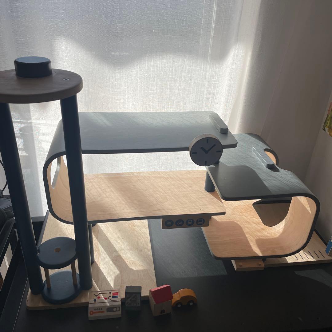 プラントイ plantoys 駐車場