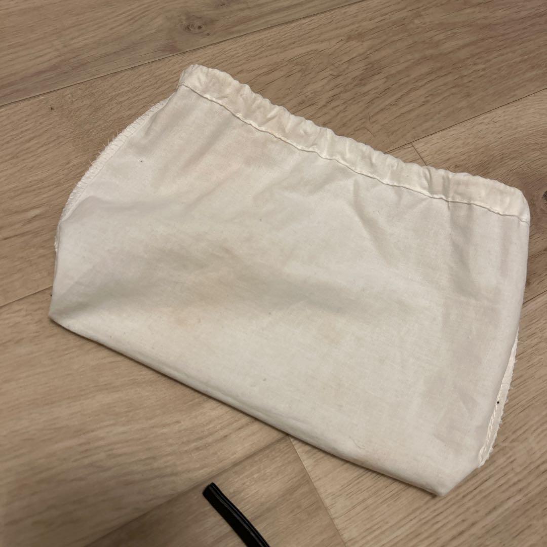 BALENCIAGA ブラック レザー ポーチ 保存袋付き