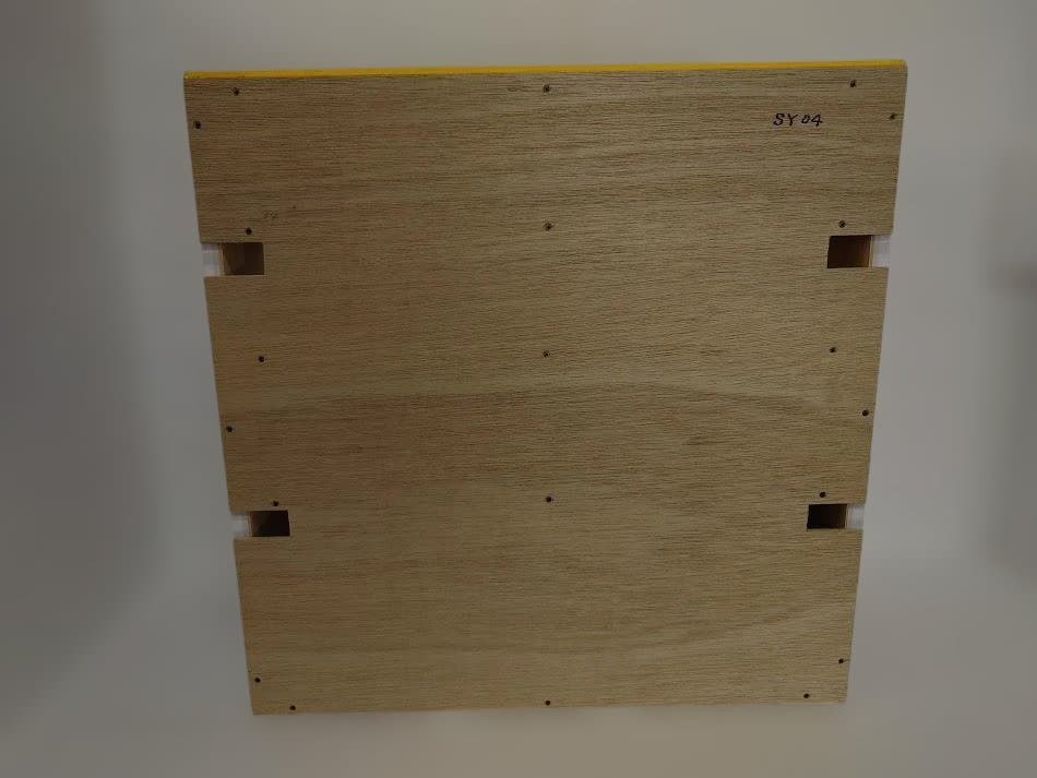 トミカ木製手作り駐車場（スモ－ルイエロ－）SY04