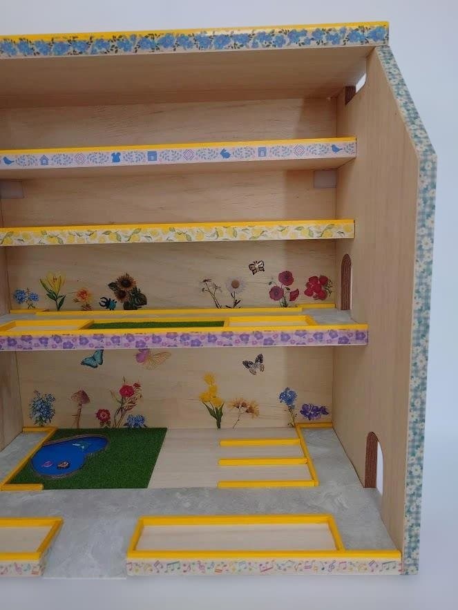 トミカ木製手作り駐車場（スモ－ルイエロ－）SY04