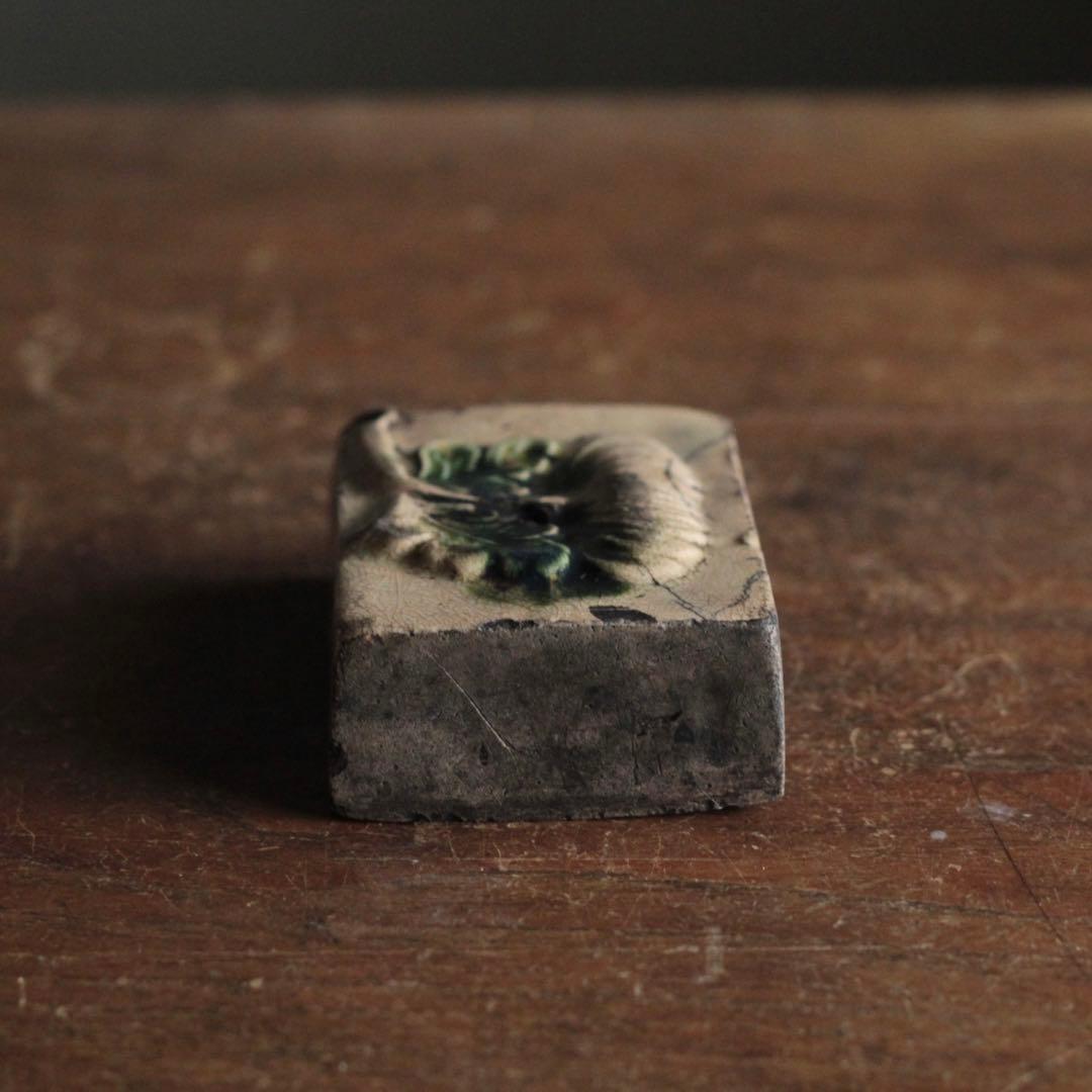 復興織部 陽刻 角 水滴 大型 古美術 古道具 書道具 アンティーク