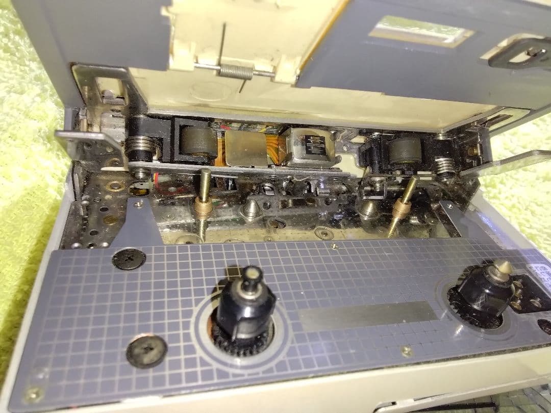 TOSHIBA ウォーキーKT-AS10 カセットプレーヤー