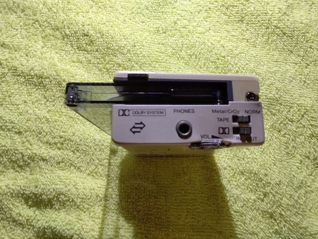 TOSHIBA ウォーキーKT-AS10 カセットプレーヤー