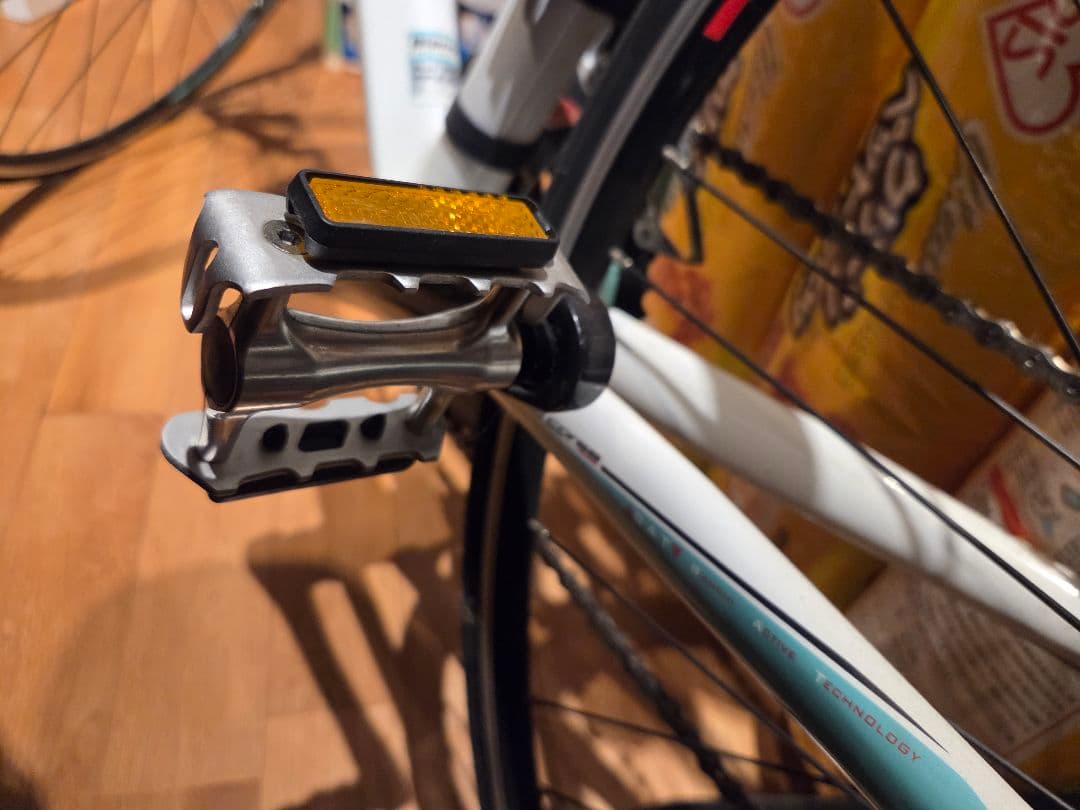 【再値下げ】Bianchi ビアニローネ7 2011年モデル (ヘルメット付き)