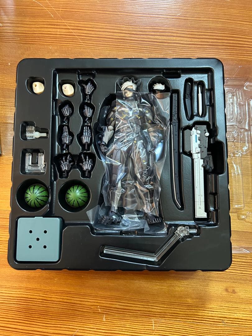 雷電 リボルテック ヤマグチ メタルギアライジングリベンジェンス