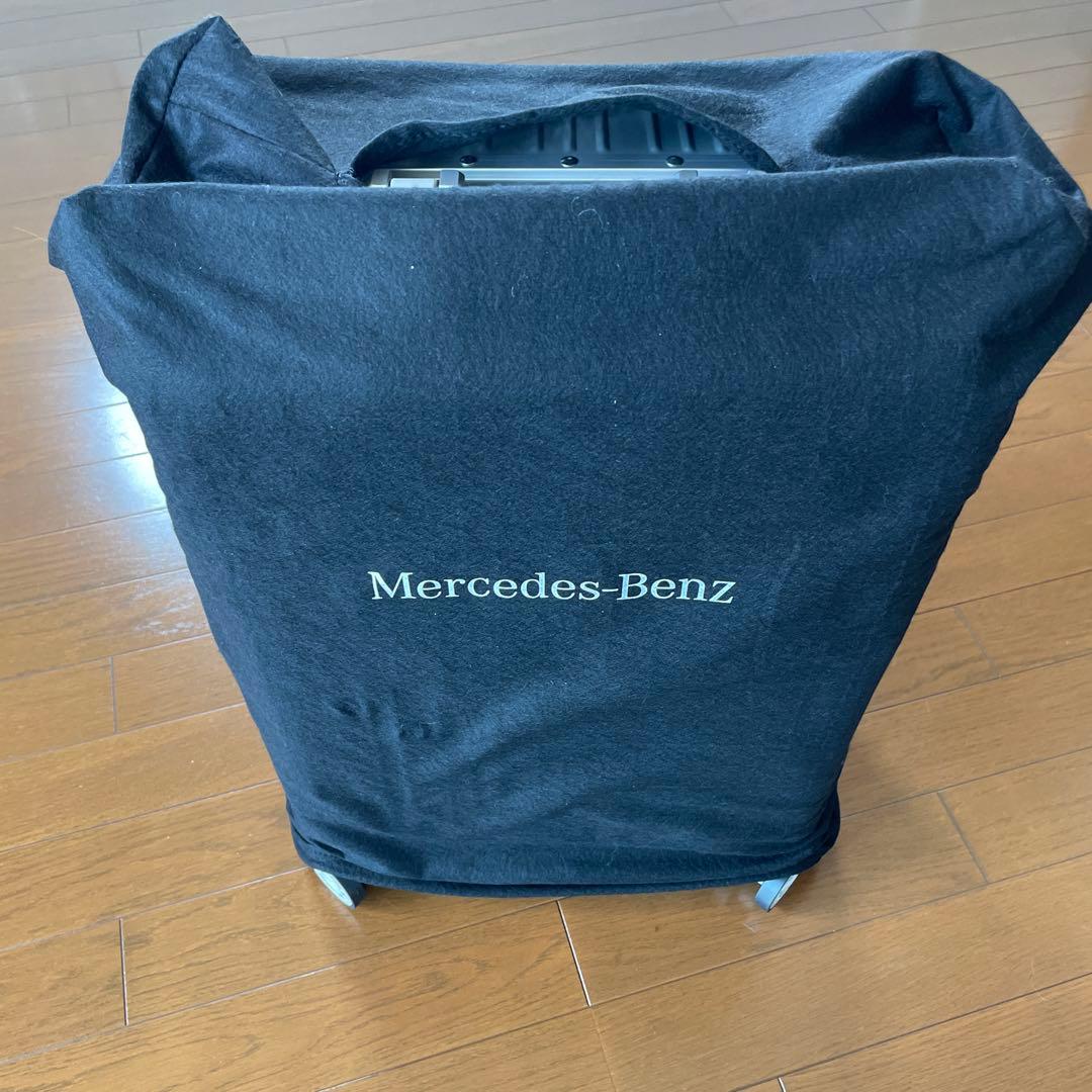 ♡新品未使用非売品メルセデスベンツ　アルミスーツケース32L カバー付き♡