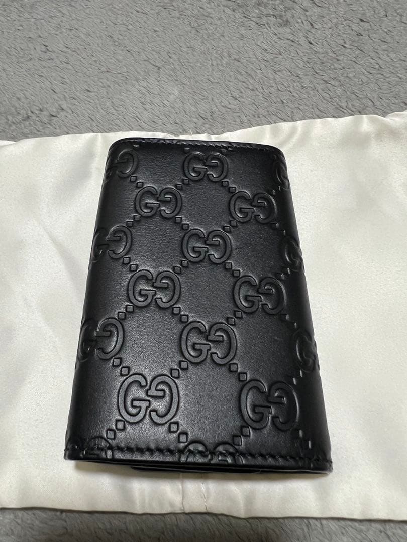GUCCI グッチ キーケース ブラック 黒 6連 型押し