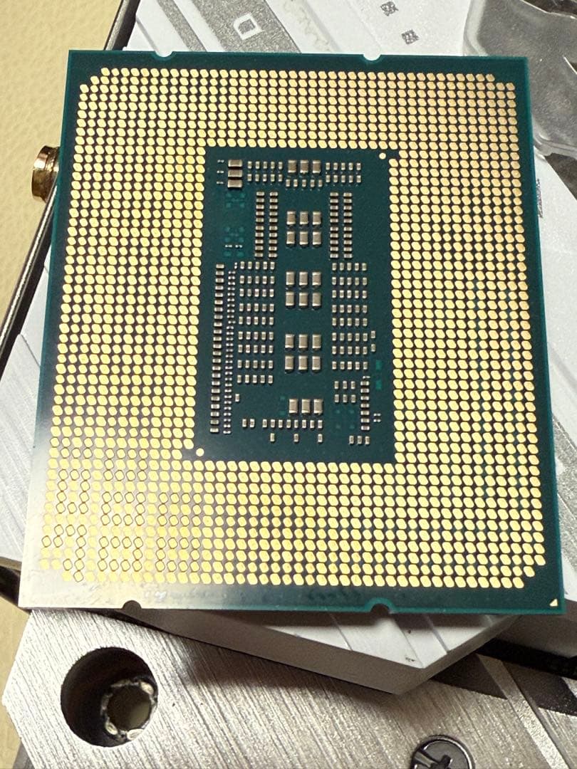 CPU ASUS ROG STRIX Z790 CPU intel i7-13700KF