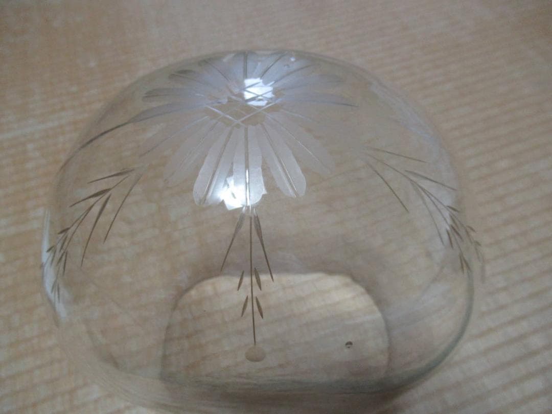 美品 希少 昭和初期◆草花（菊）デザイン切子 高級時計用ガラス製カバーケース