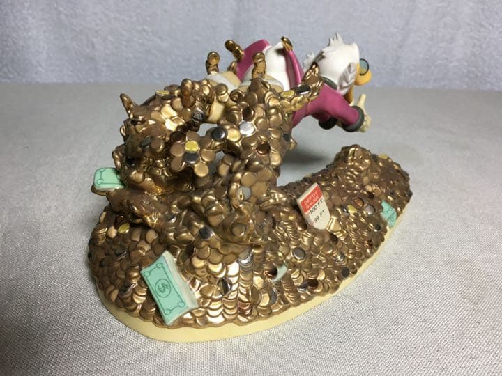 wdcc スクルージーマクダック　a pool of riches