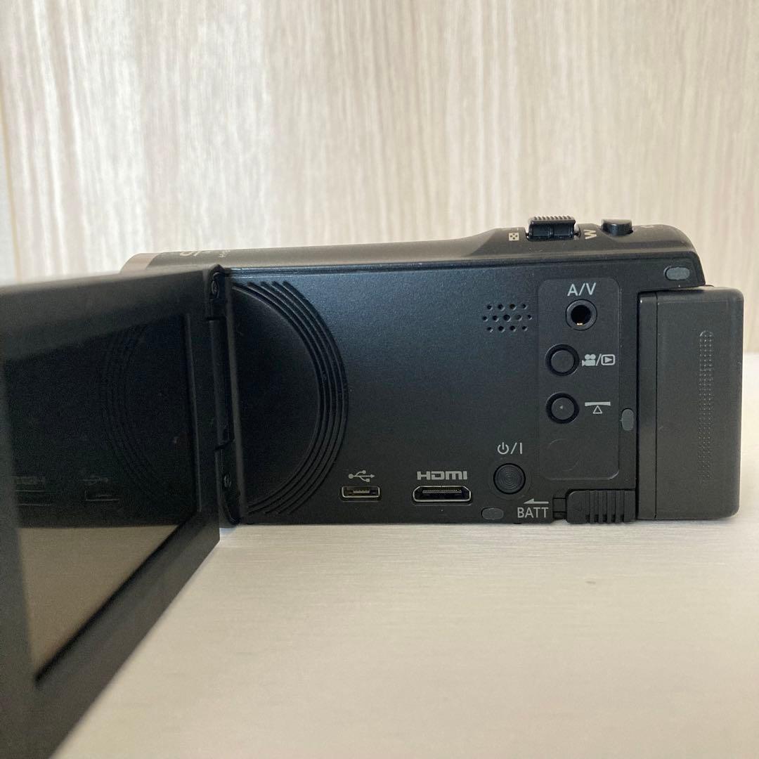 【美品】Panasonic HC-V480MS-W ビデオカメラ　白