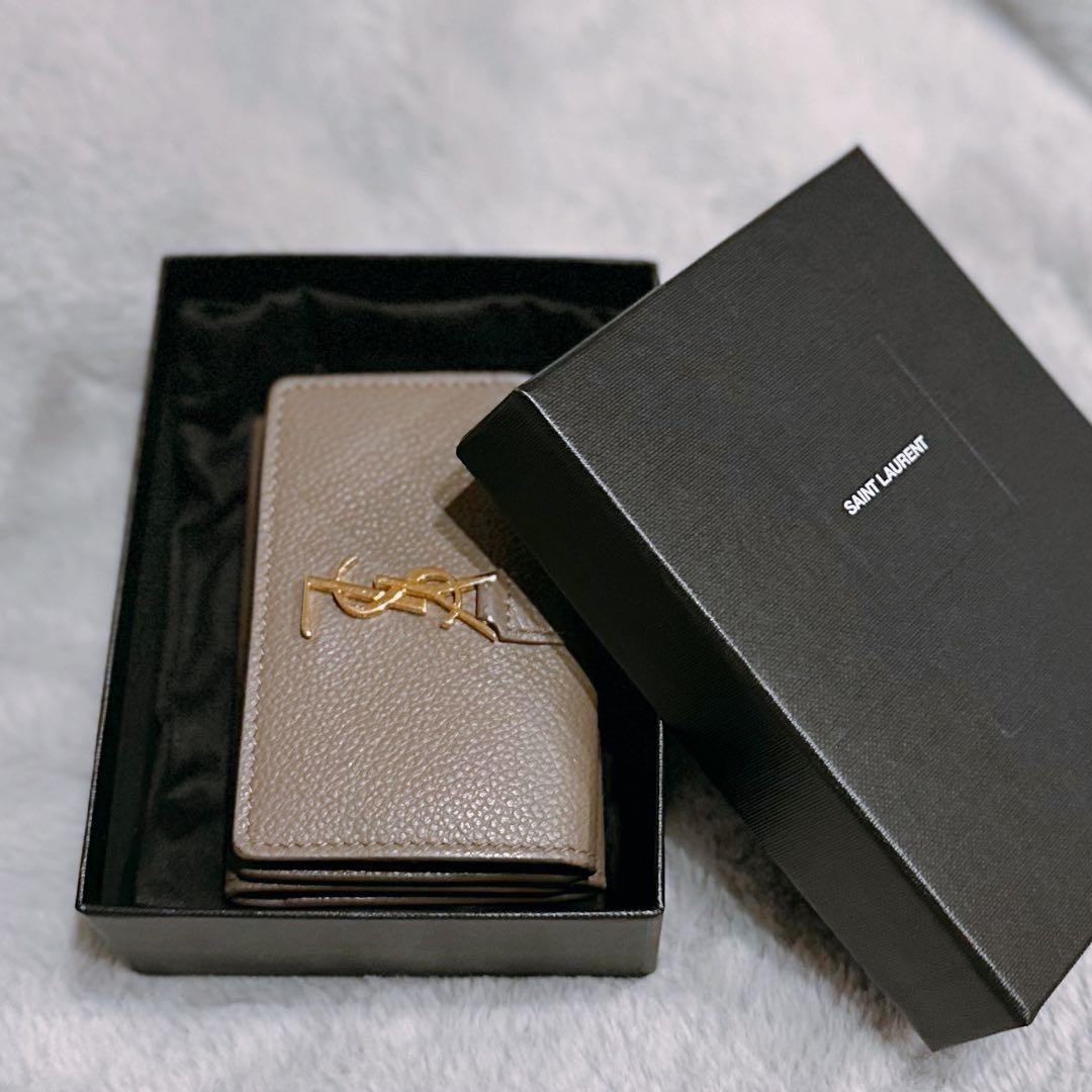 サンローラン　三つ折り財布
