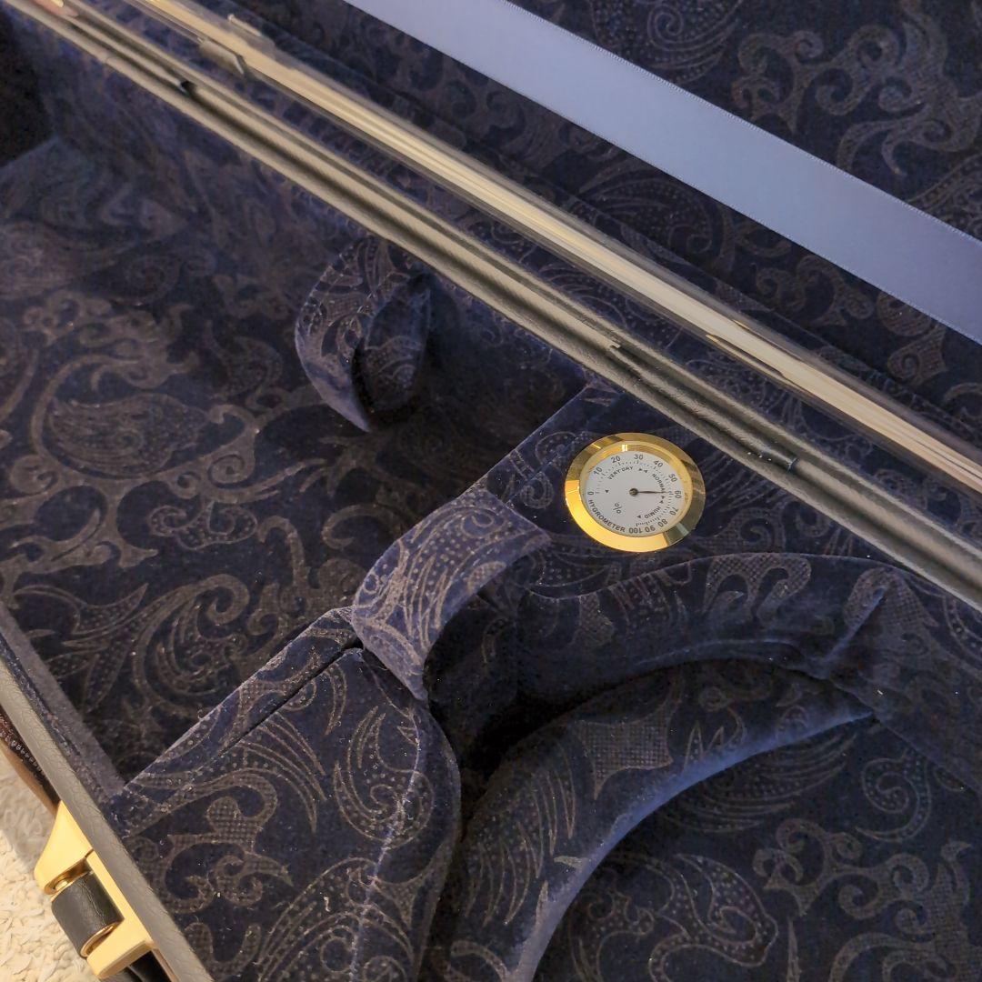 【バイオリンケース】Fiumebianca（フューメビアンカ）