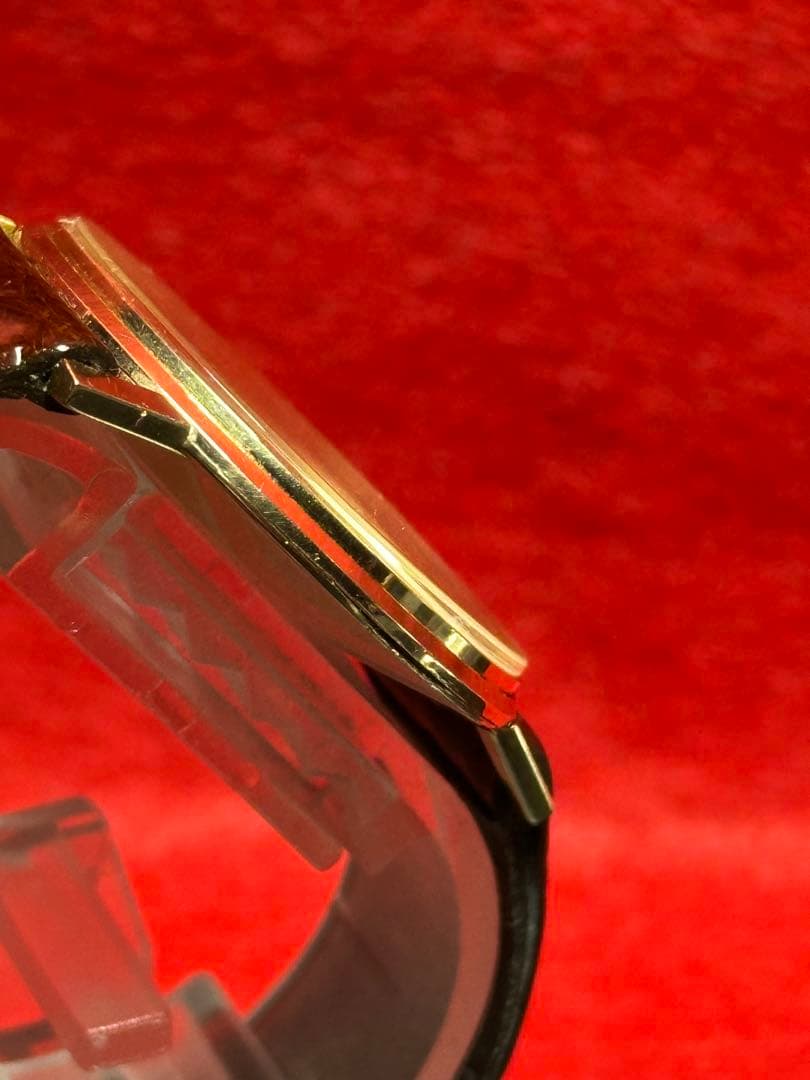 UNIVERSAL GENEVE クォーツ 腕時計 12Pダイヤ14K 金無垢