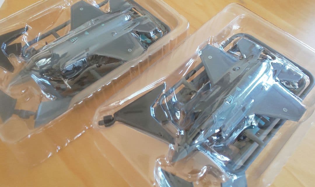 エフトイズ F-35A ×2機 & 空自F-35A 2機分 デカール セット