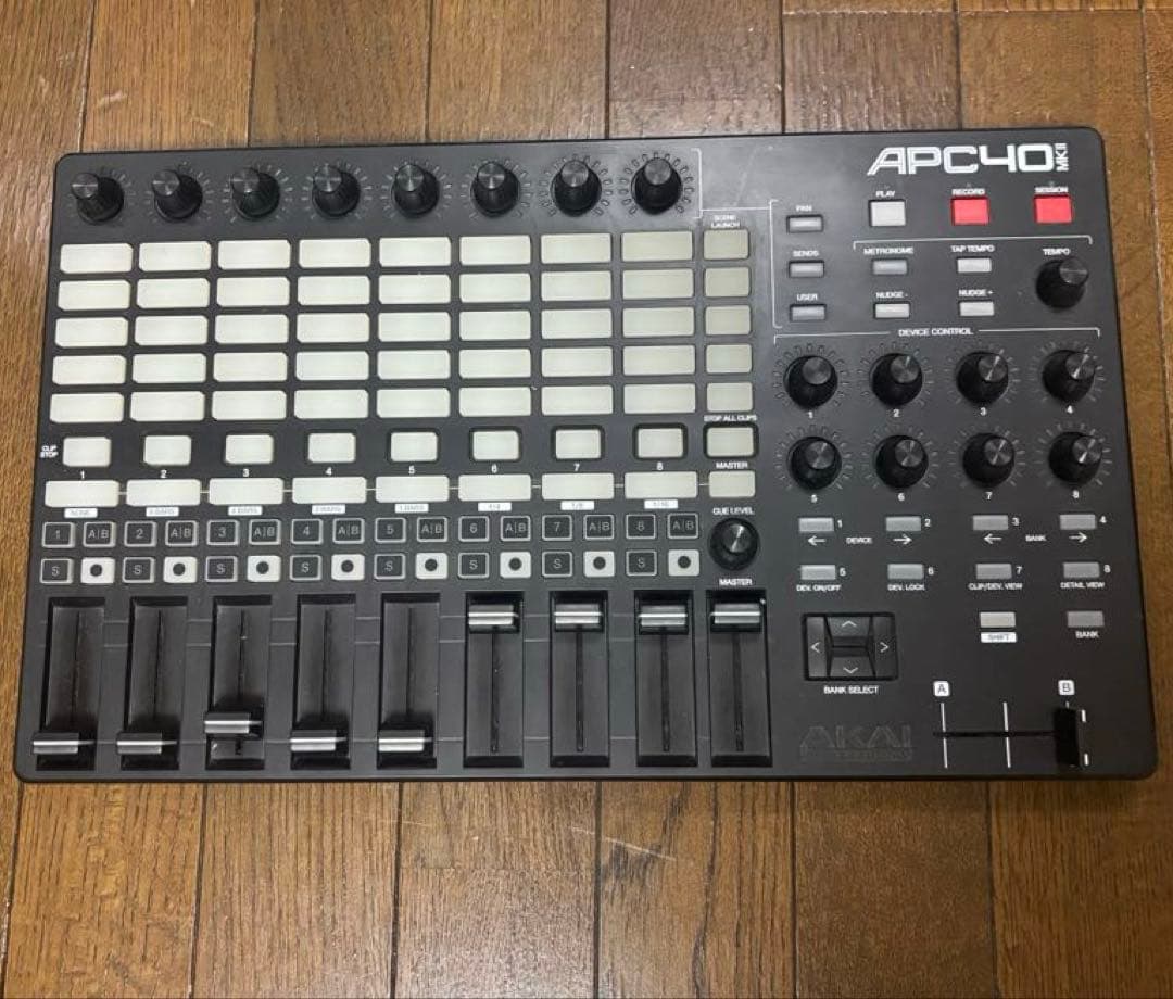 AKAI APC40 MKII Ableton MIDIコントローラー即購入ok